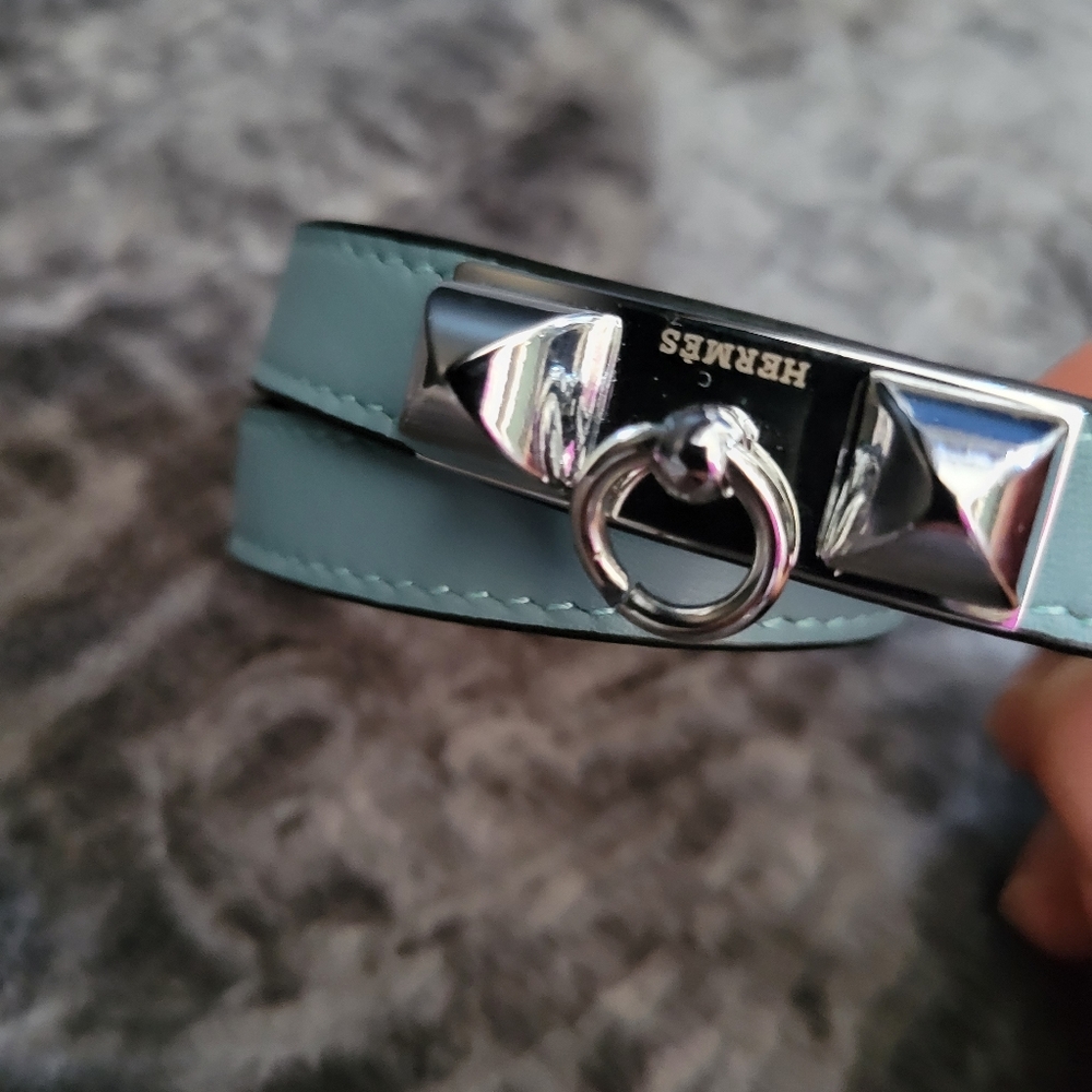 Quality Double Wrap Leather Rivale Bracelet - Picture 11 of 12